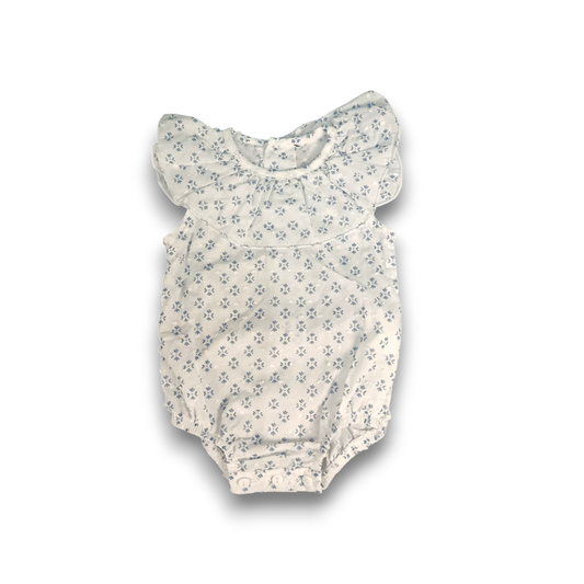 Pelele para Bebé en Algodón Plumeti Blanco con Estampado Floral Azul