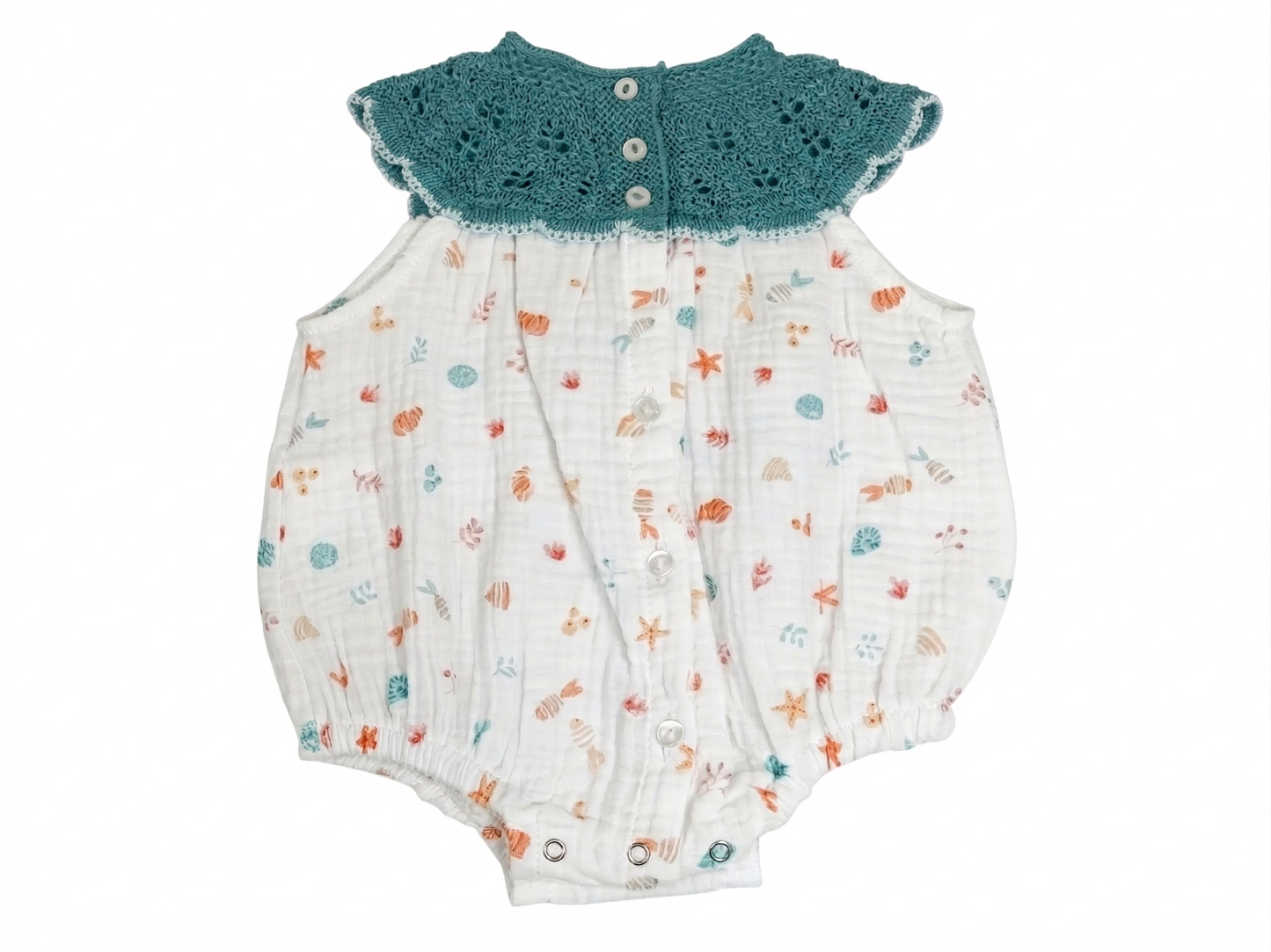 Pelele de Muselina Orgánica con Cuello de Punto Calado – Colección Marinas